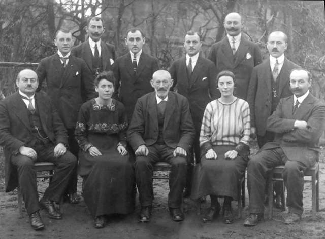 百年西式学府“抢人身”,高原烟火撕开“入口”?  第7张 百年西式学府“抢人身”,高原烟火撕开“入口”?  第7张