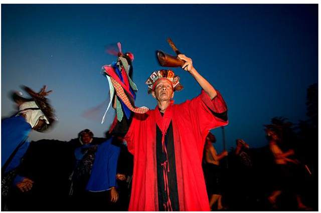 身边的“另一个你”,正在逼退你的灵魂“下线? 第2张 身边的“另一个你”,正在逼退你的灵魂“下线? 第2张